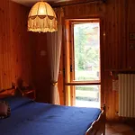 Per Max 4 Persone Casa Dello Sciatore