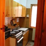 Per Max 4 Persone Casa Dello Sciatore