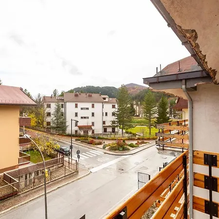 Per Max 4 Persone Casa Dello Sciatore شقة