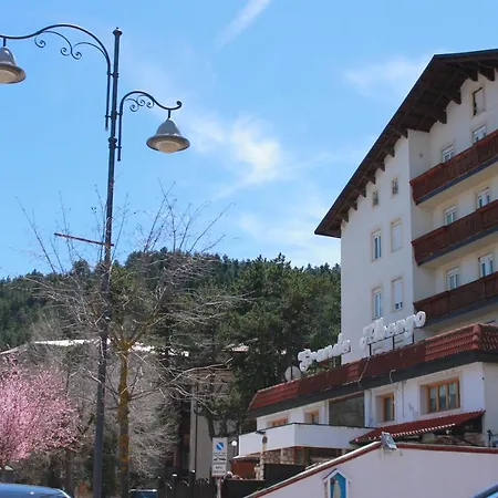 Per Max 4 Persone Casa Dello Sciatore Appartement