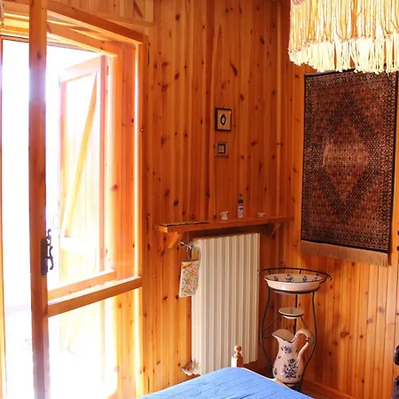 Per Max 4 Persone Casa Dello Sciatore