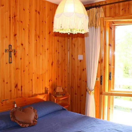 Per Max 4 Persone Casa Dello Sciatore * روكاراسو