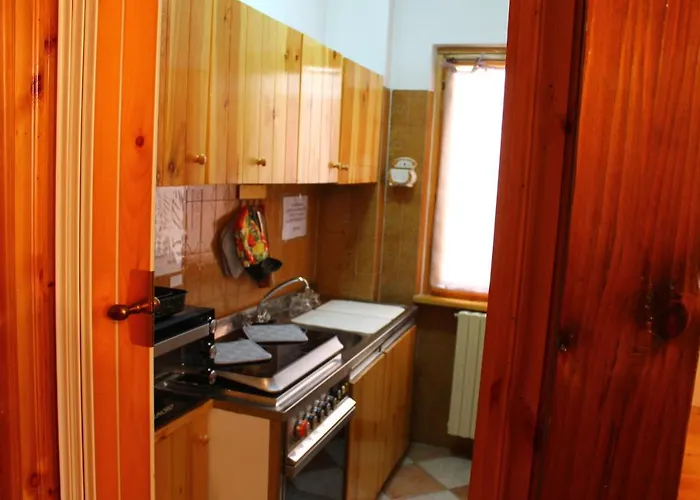 Per Max 4 Persone Casa Dello Sciatore